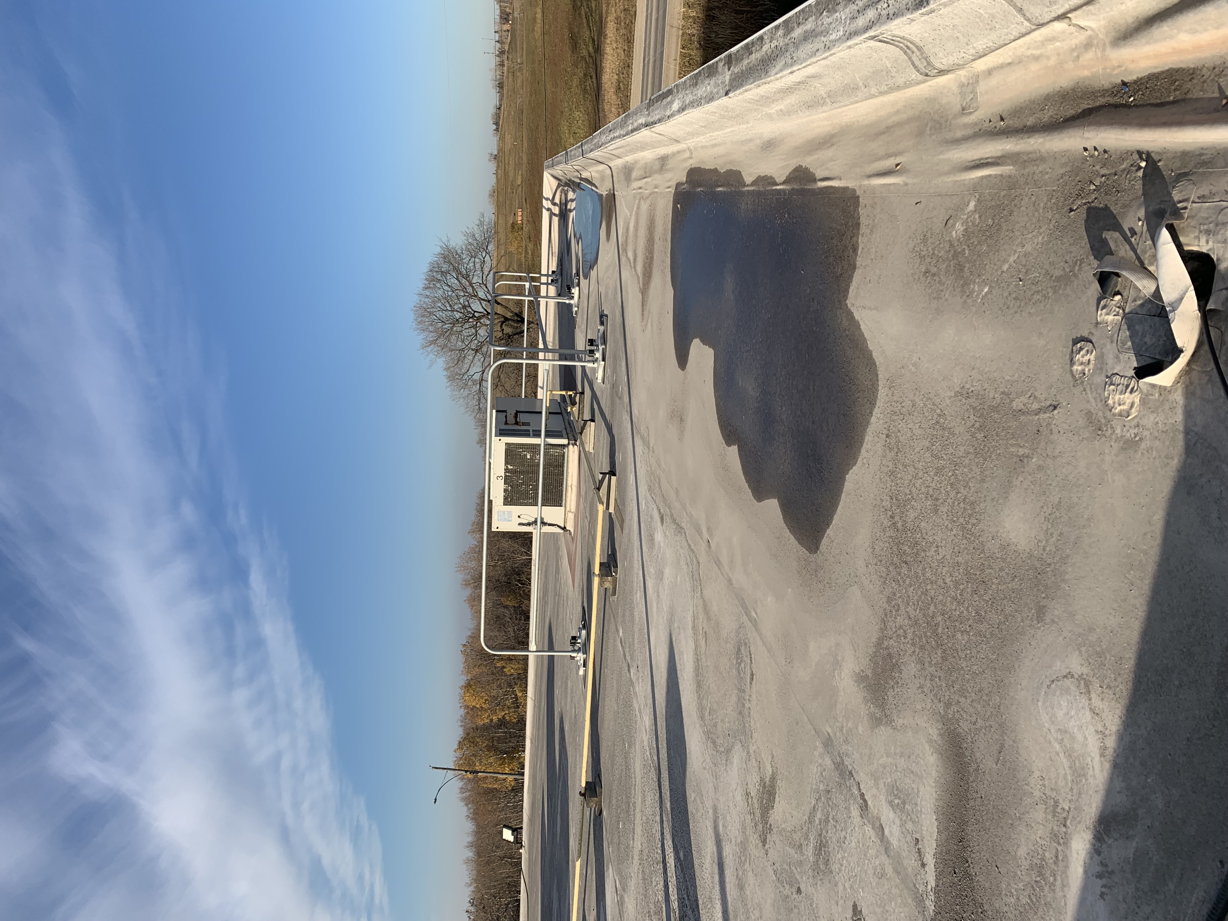 Roof Walkway System – RTU Maintenance Access image