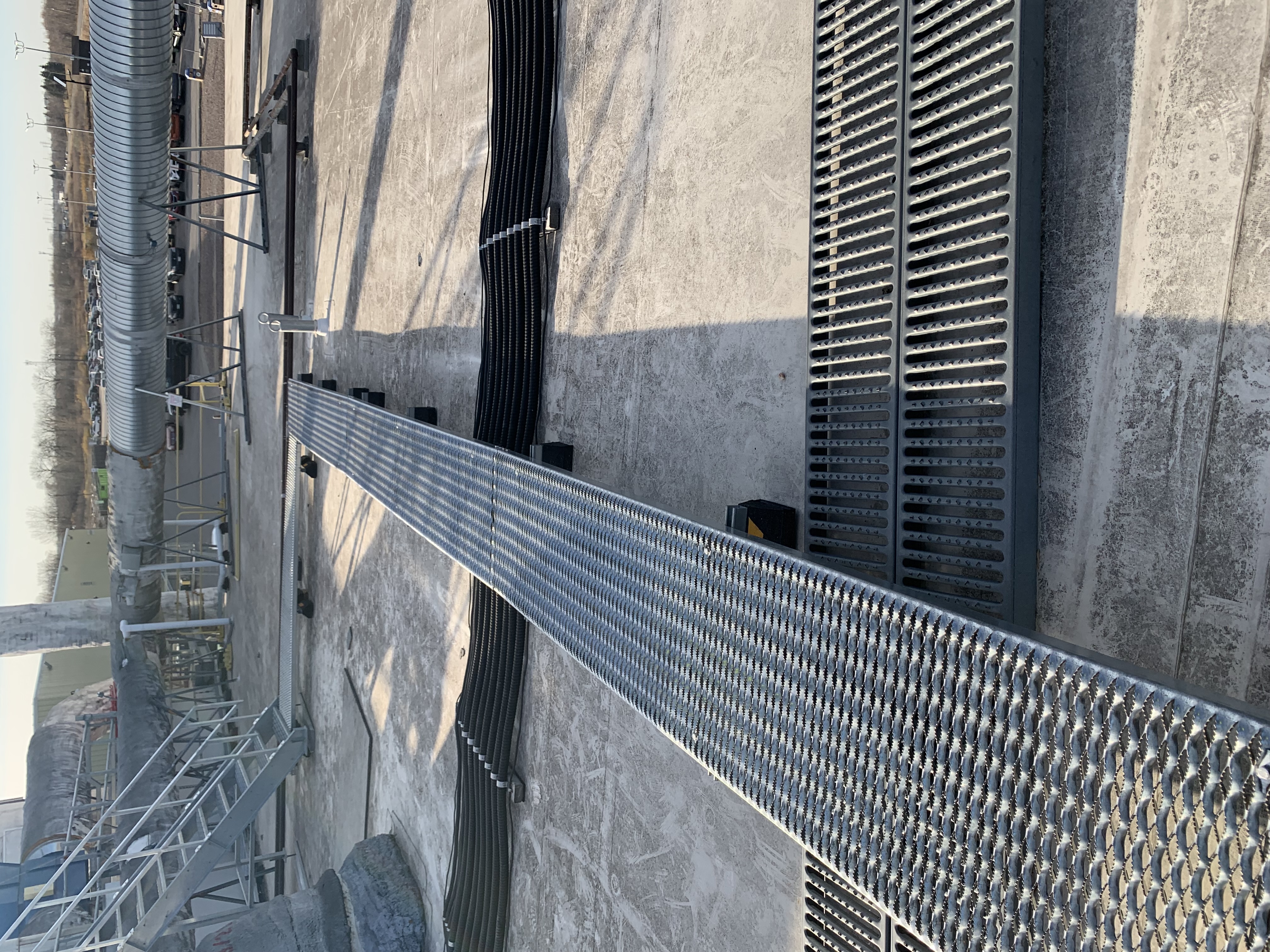Roof Walkway System – RTU Maintenance Access image