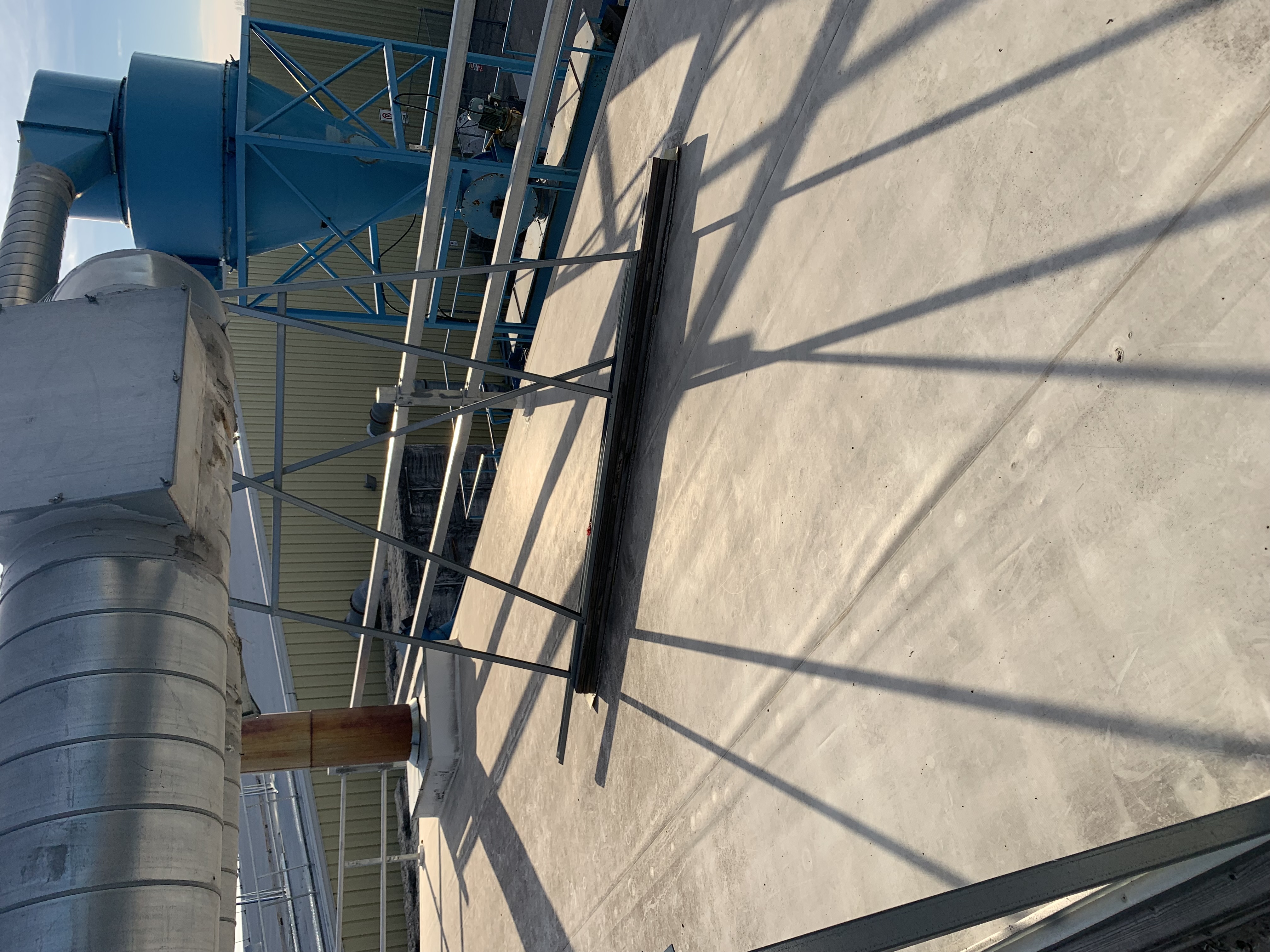 Roof Walkway System – RTU Maintenance Access image