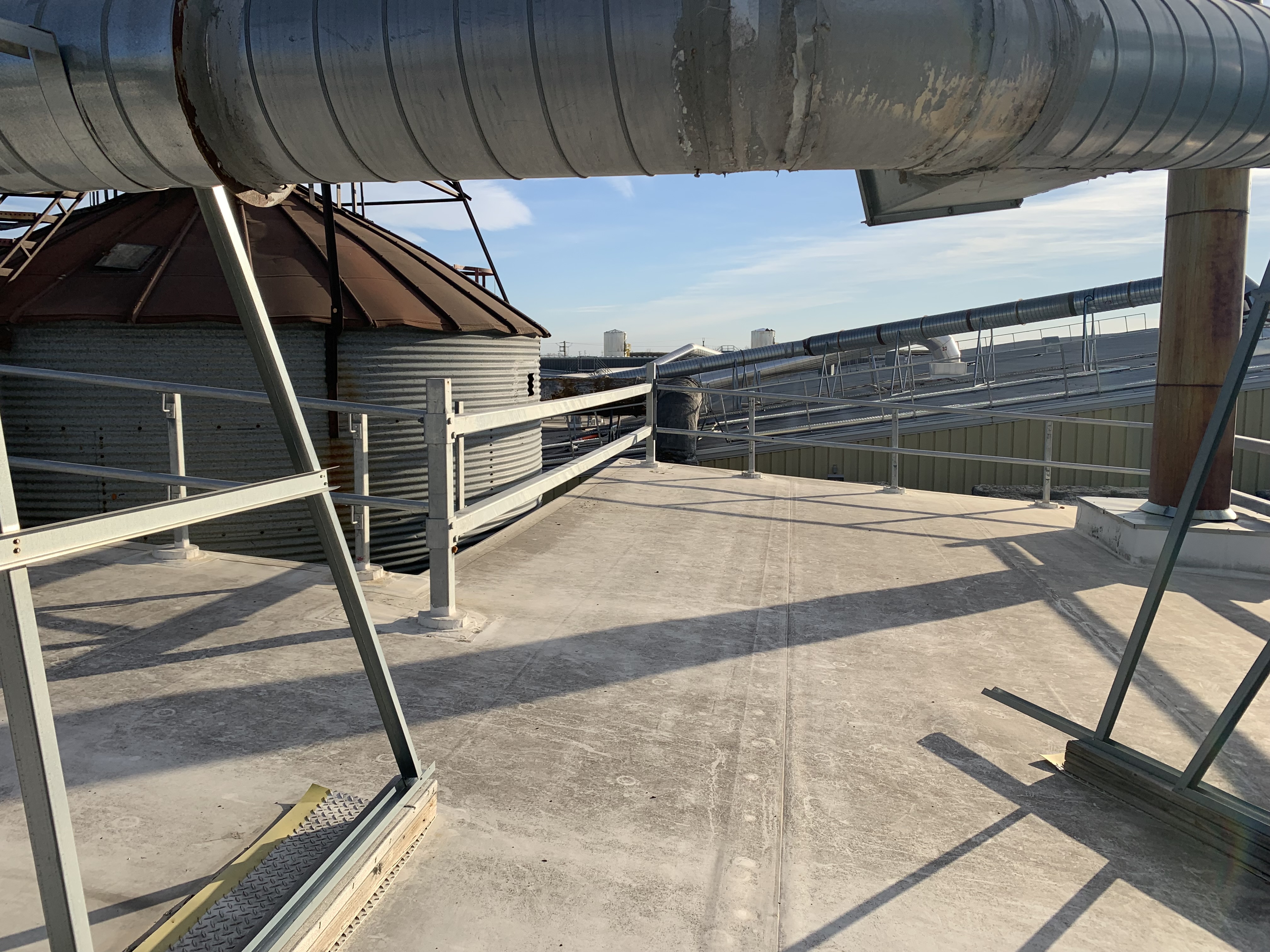 Roof Walkway System – RTU Maintenance Access image