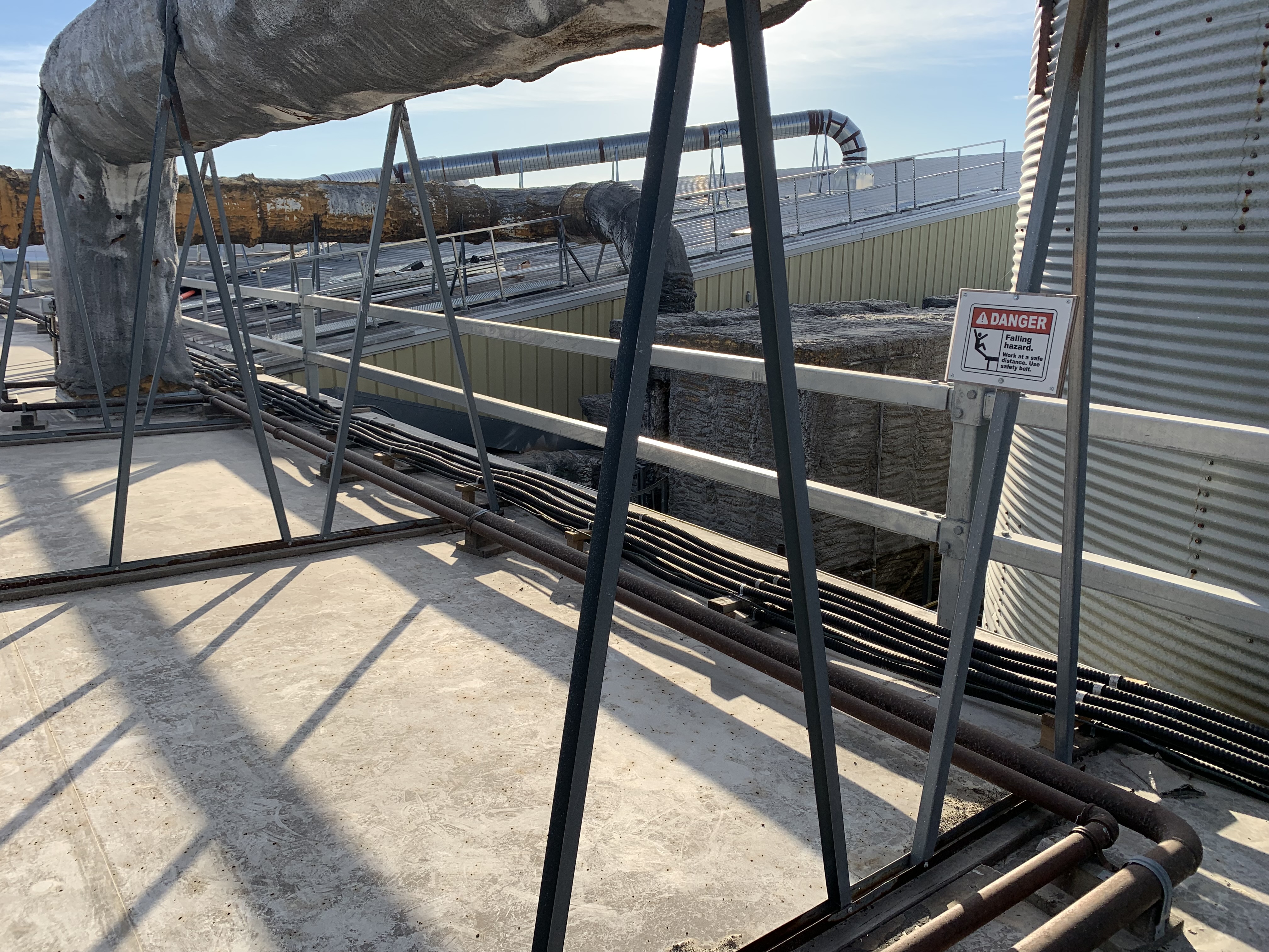 Roof Walkway System – RTU Maintenance Access image