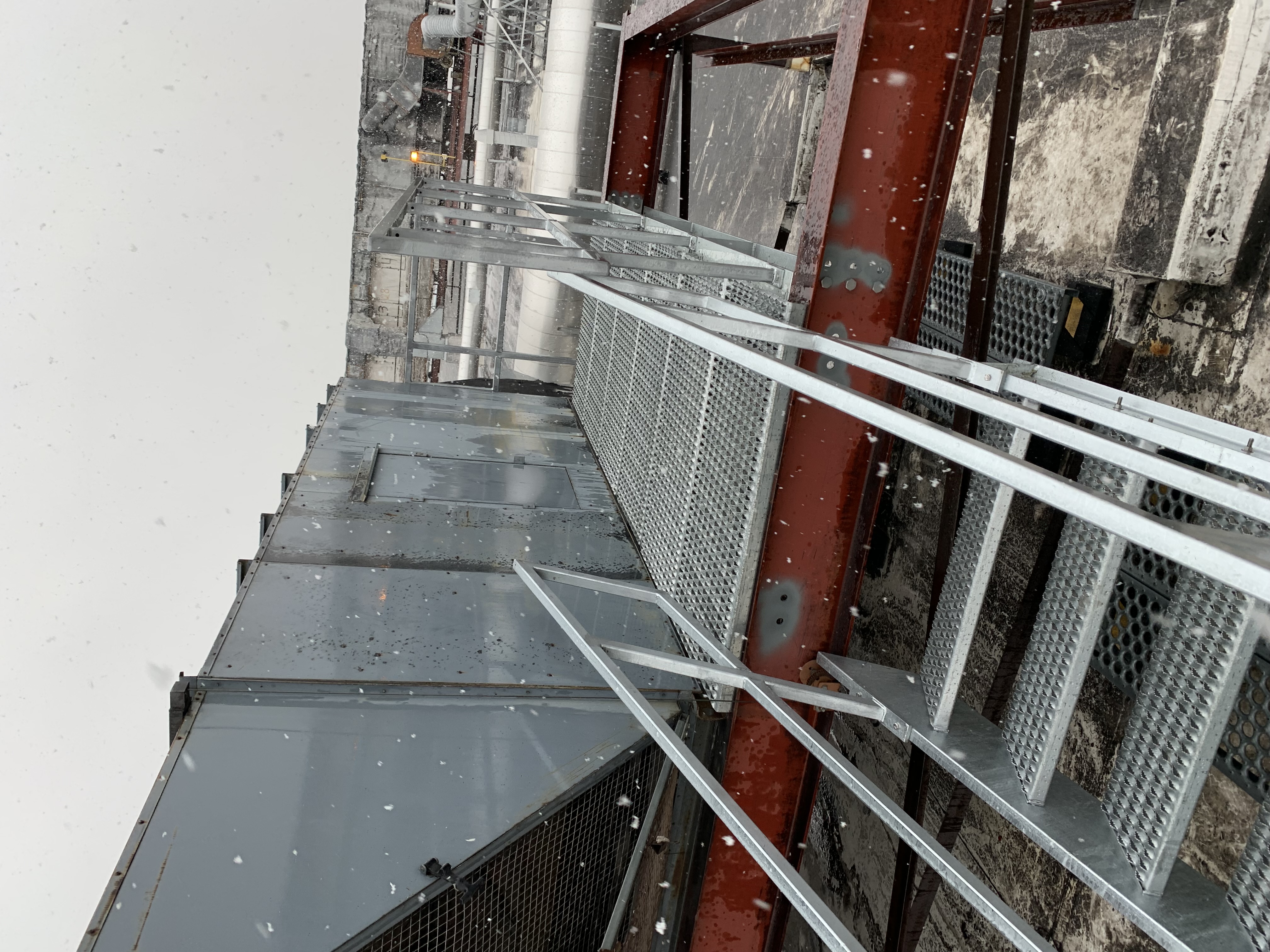 Roof Walkway System – RTU Maintenance Access image