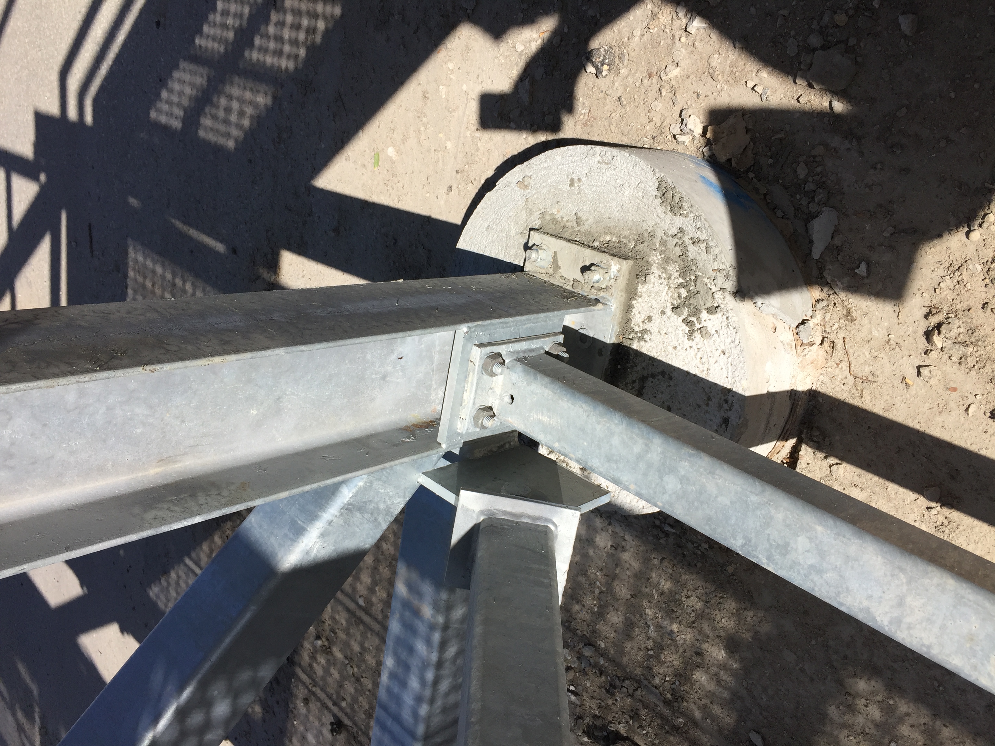 Roof Walkway System – RTU Maintenance Access image