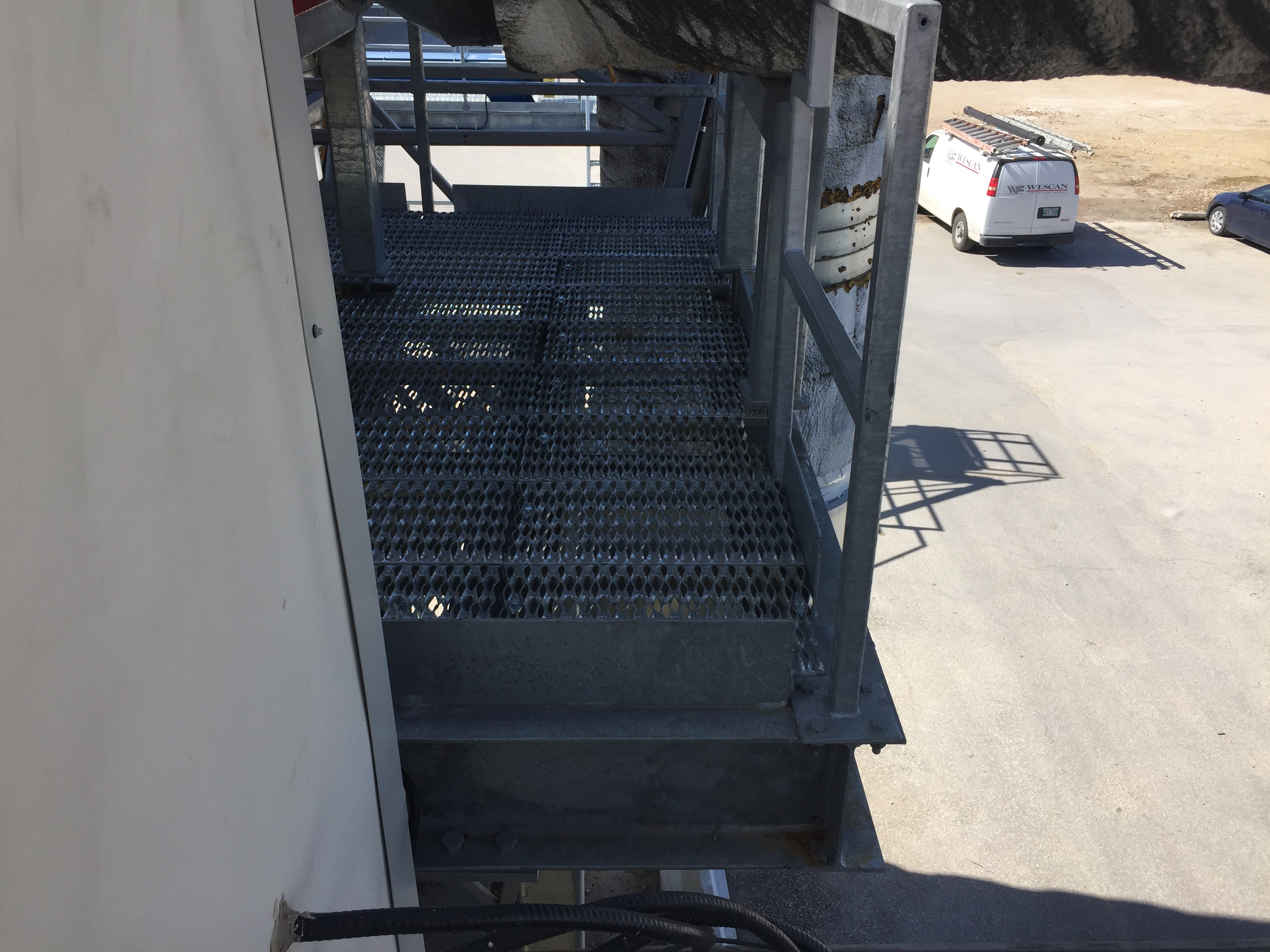 Roof Walkway System – RTU Maintenance Access image